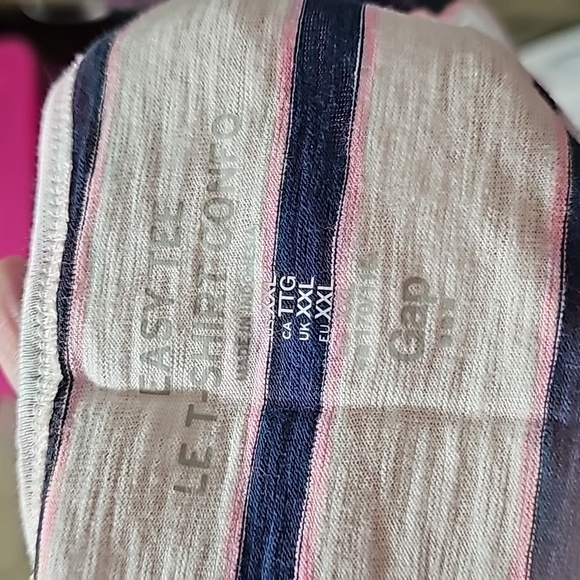 NWT xxl white, hot pink, and navy stripes easy fit gap tank top. - Picture 4 of 4